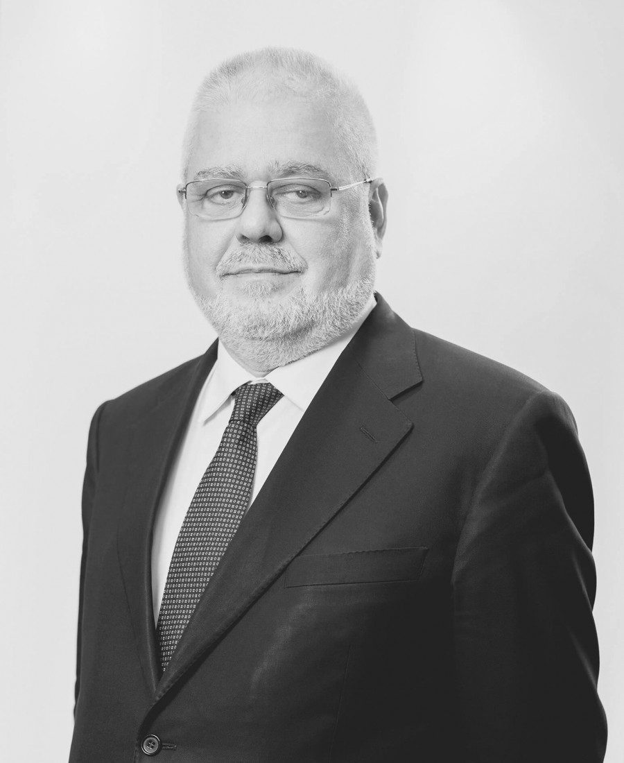 joan-francesc-pont-900x1100-bw-q90 https://www.coronasadvocats.com/wp-content/uploads/2021/03/joan-francesc-pont-900x1100-bw-q90.jpg